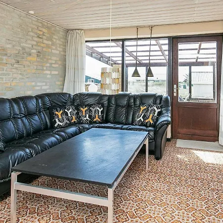 Casa vacanze Three-bedroom Holiday In Ringkobing 2 *